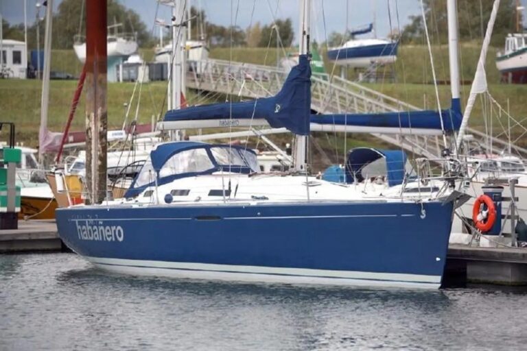 Beneteau First 36.7