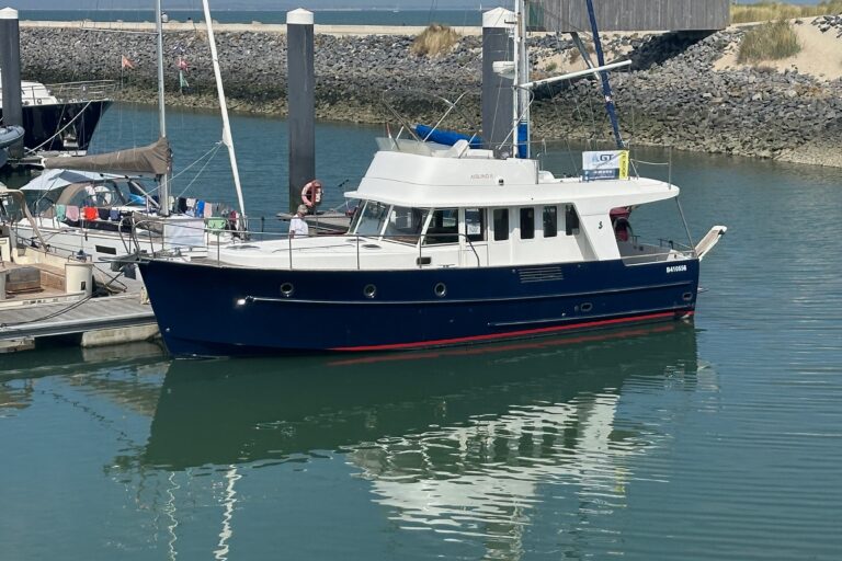 Beneteau Swift Trawler 42